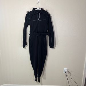 New ASOS 4505 Ski Suit Fitted Belt & Detachable Faux Fur Hood Size 6 Black